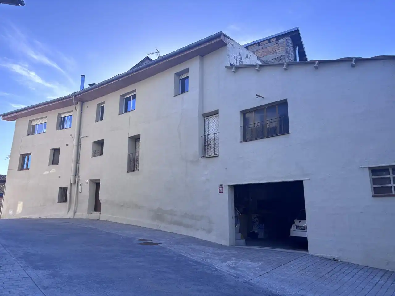 Vista exterior de Casa o xalet en venda en Ribera d'Urgellet amb Calefacció, Moblat i Alarma