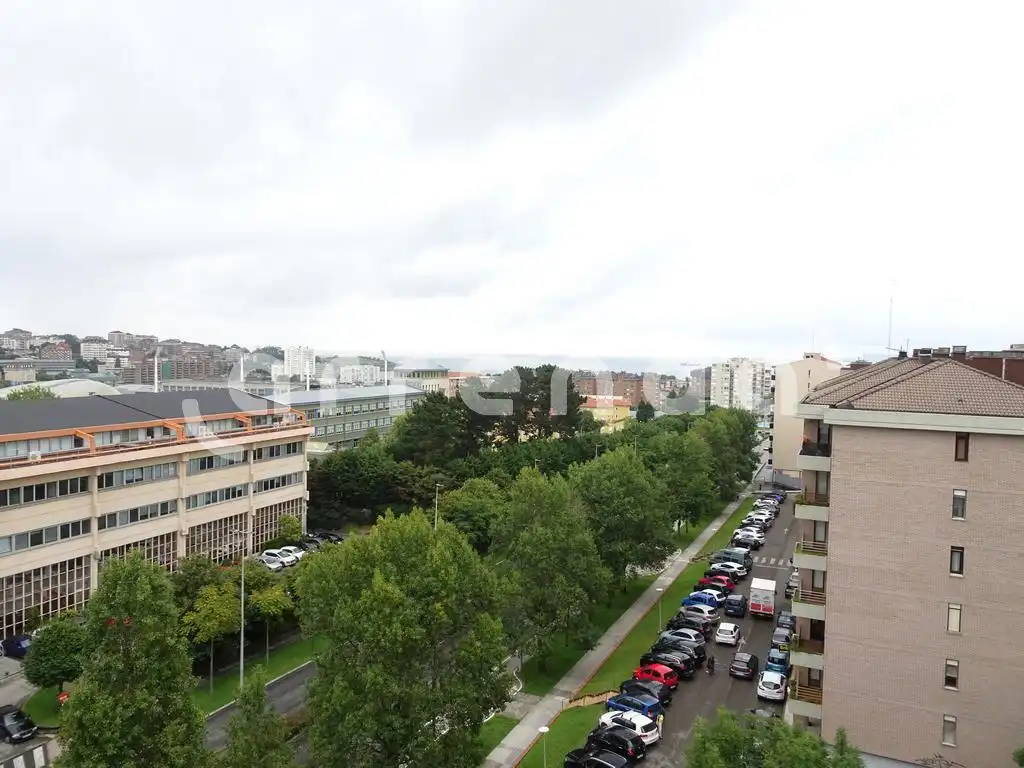 Exterior view of Flat for rent in Santander  with Heating and Furnished