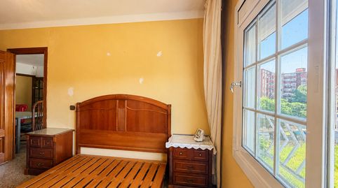 Foto 3 de Piso en venta en Carrer de Venus, Llefià, Badalona