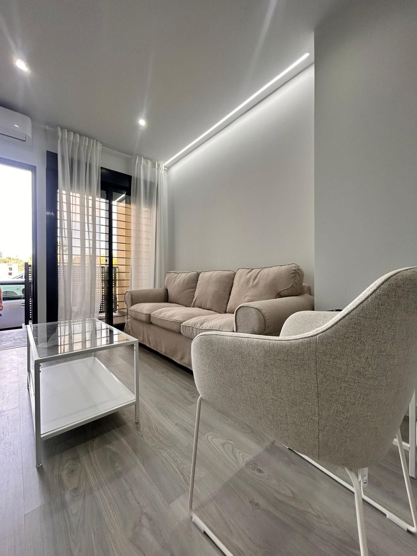 Sala d'estar de Loft de lloguer en  Murcia Capital amb Aire condicionat i Balcó