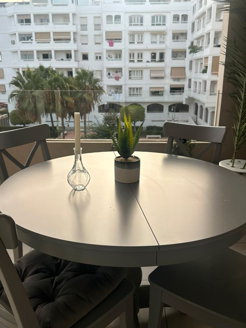 Terraza de Piso en venta en Marbella con Aire acondicionado, Terraza y Amueblado