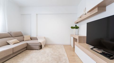 Foto 2 de Piso en venta en Calle Pintor Pepe Dámaso, 43, Tamaraceite, Las Palmas de Gran Canaria