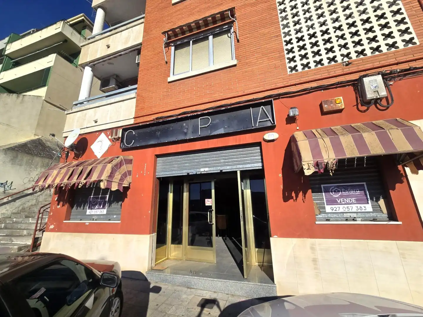 Vista exterior de Local en venta en Plasencia con Amueblado