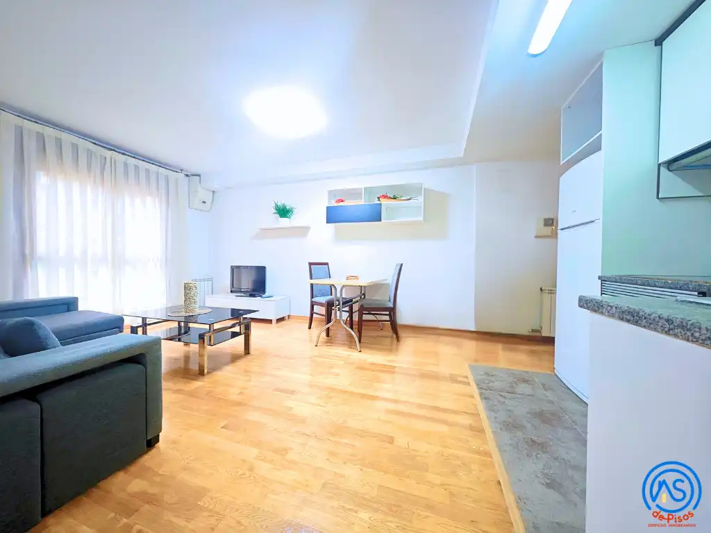 Apartamento de alquiler en Calle de Nuestra Señora de Bonaria, 13, Barrio del Ave