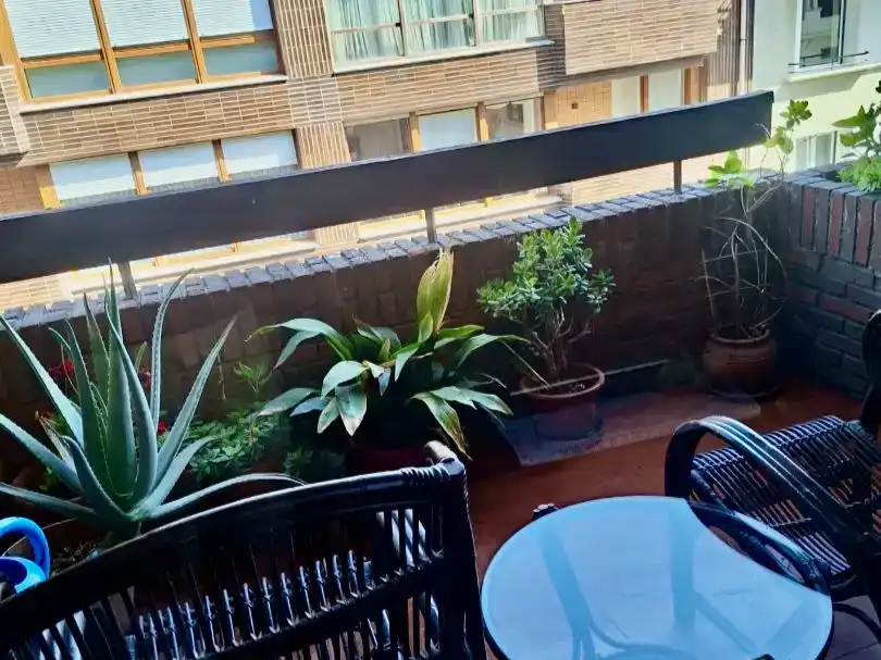 Terraza de Piso en venta en Getxo  con Balcón