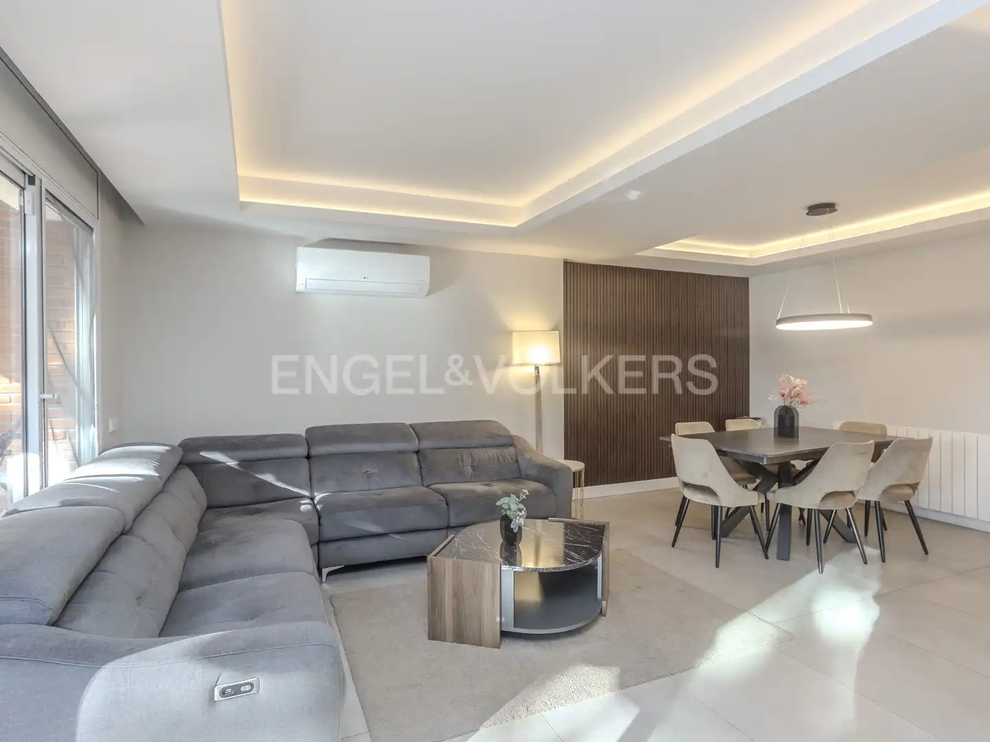 Sala d'estar de Casa o xalet de lloguer en Gavà amb Aire condicionat, Calefacció i Jardí privat
