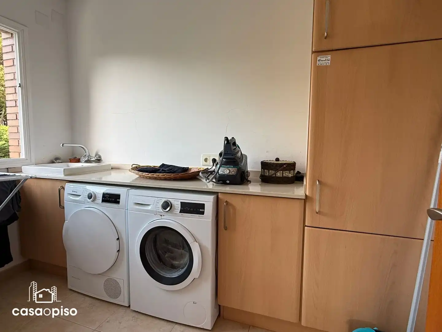 Cocina de Casa o chalet en venta en Sabadell con Aire acondicionado, Calefacción y Jardín privado