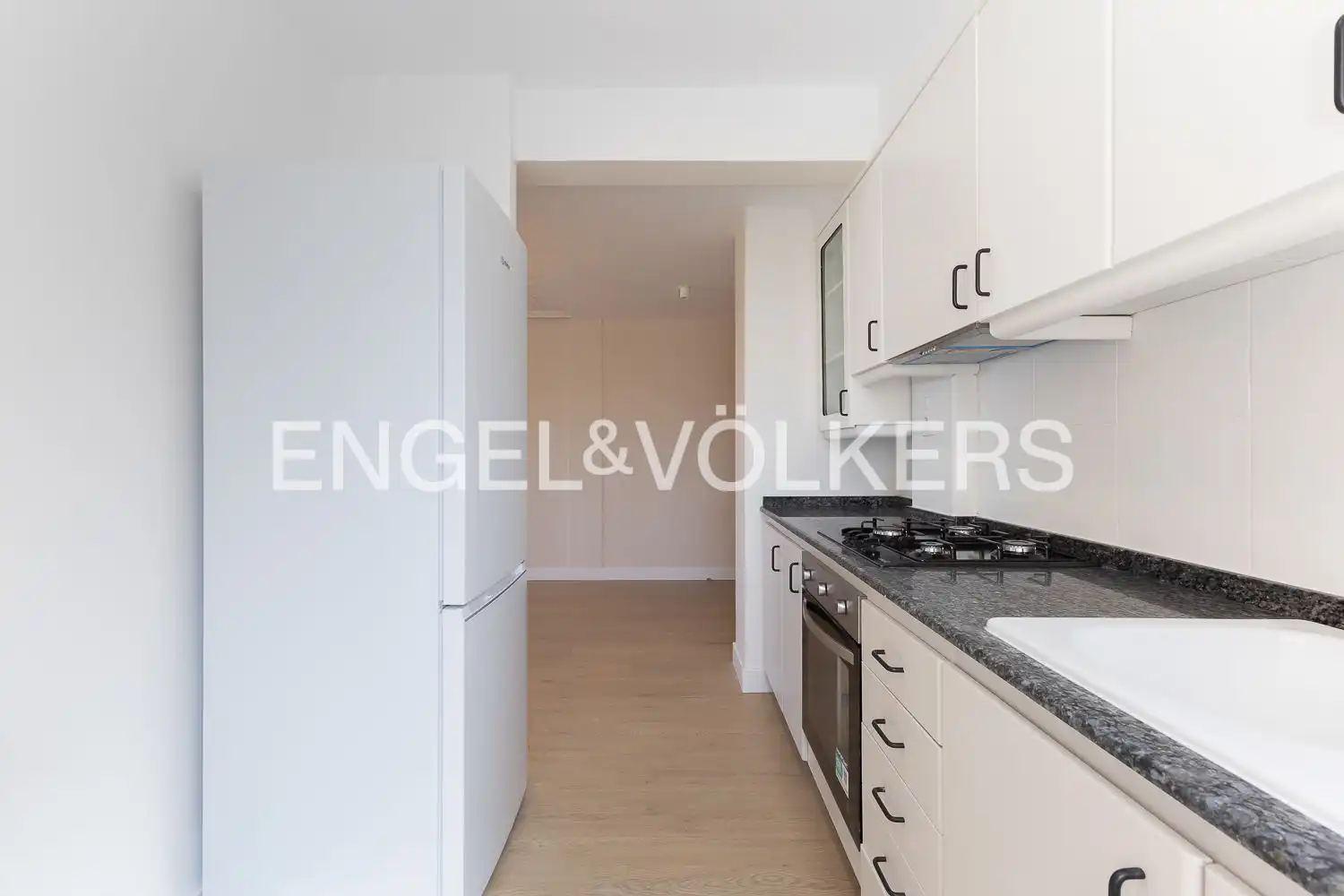 Cocina de Piso de alquiler en Valencia con Aire acondicionado y Calefacción