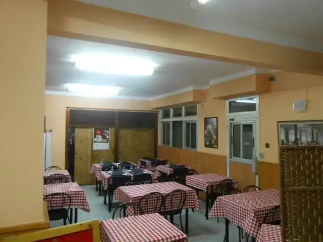 Local en traspaso en L'Hospitalet de Llobregat con Aire acondicionado, Terraza y Amueblado