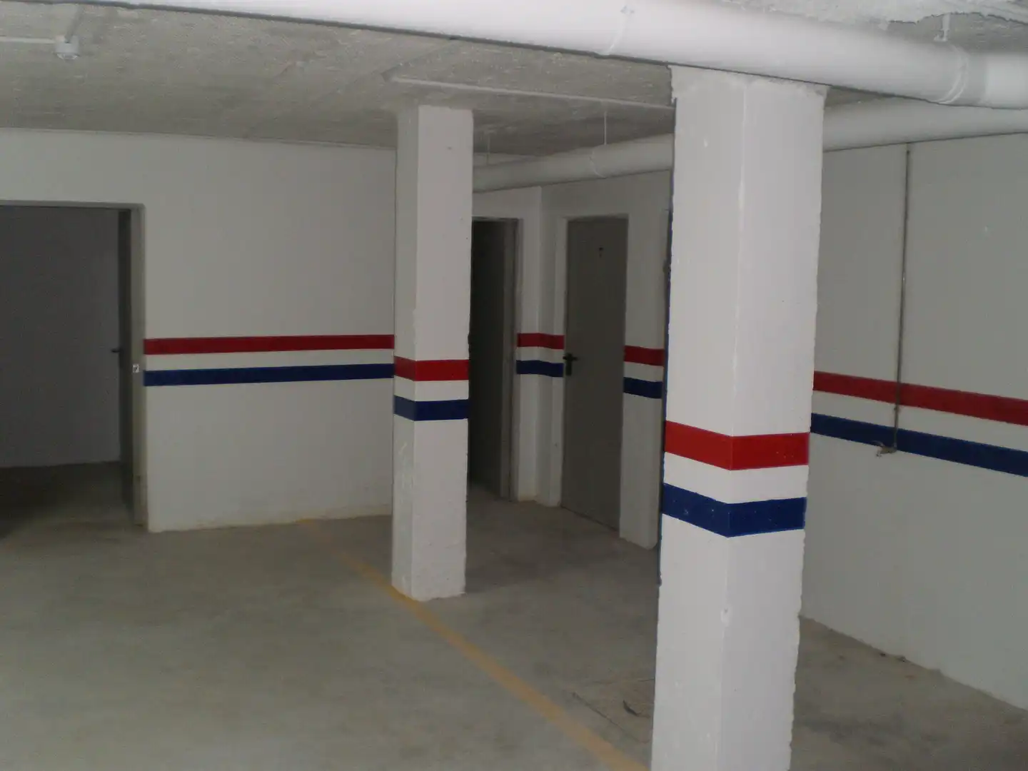 Garaje en venta en Calle Armas de Santiago, 1, Santiago - Coronación