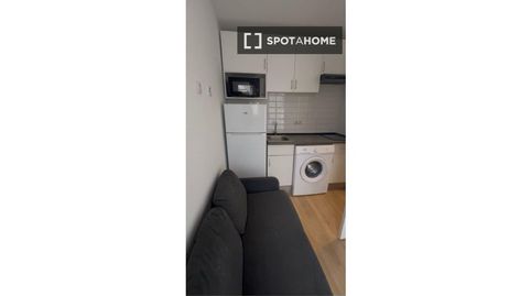 Foto 4 de Pis de lloguer a Tres Olivos - Valverde, Madrid Capital