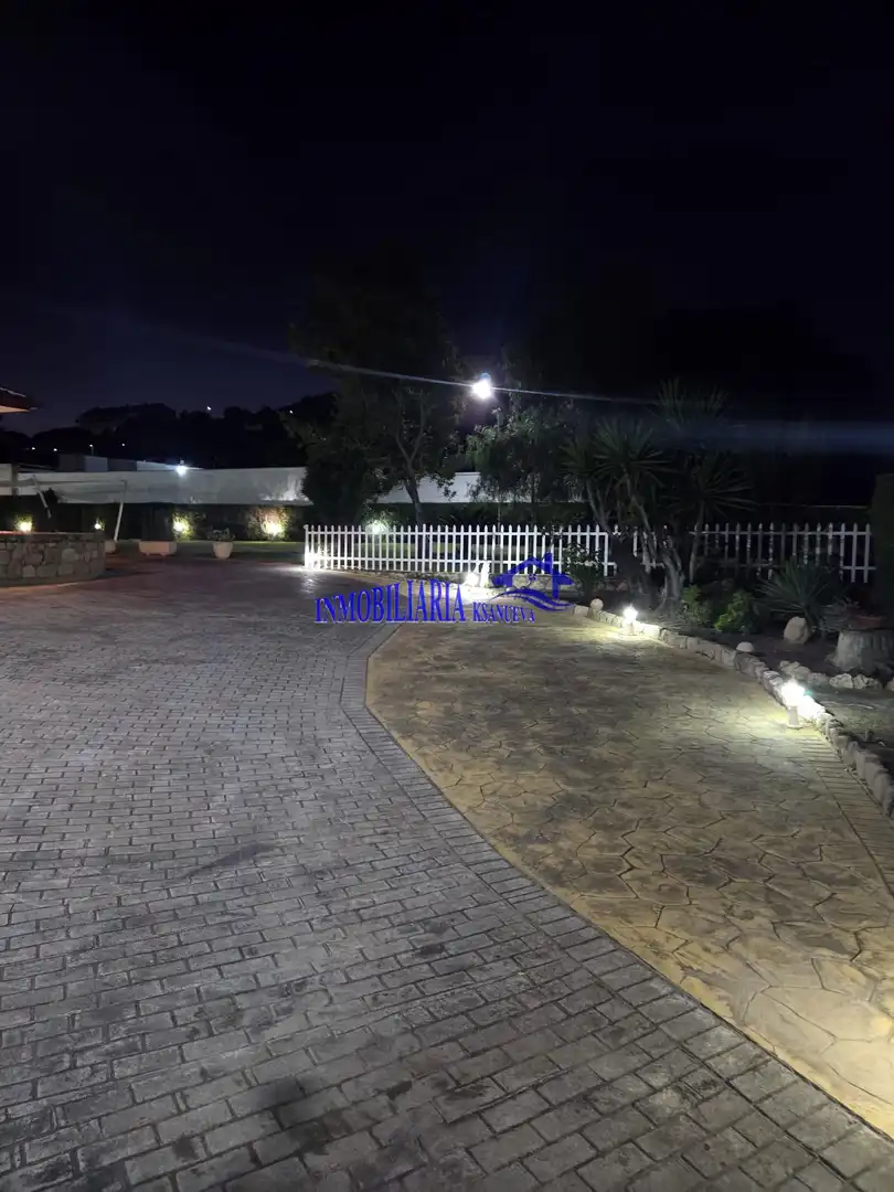 Exterior view of Houses for sale in Córdoba  with Swimming Pool