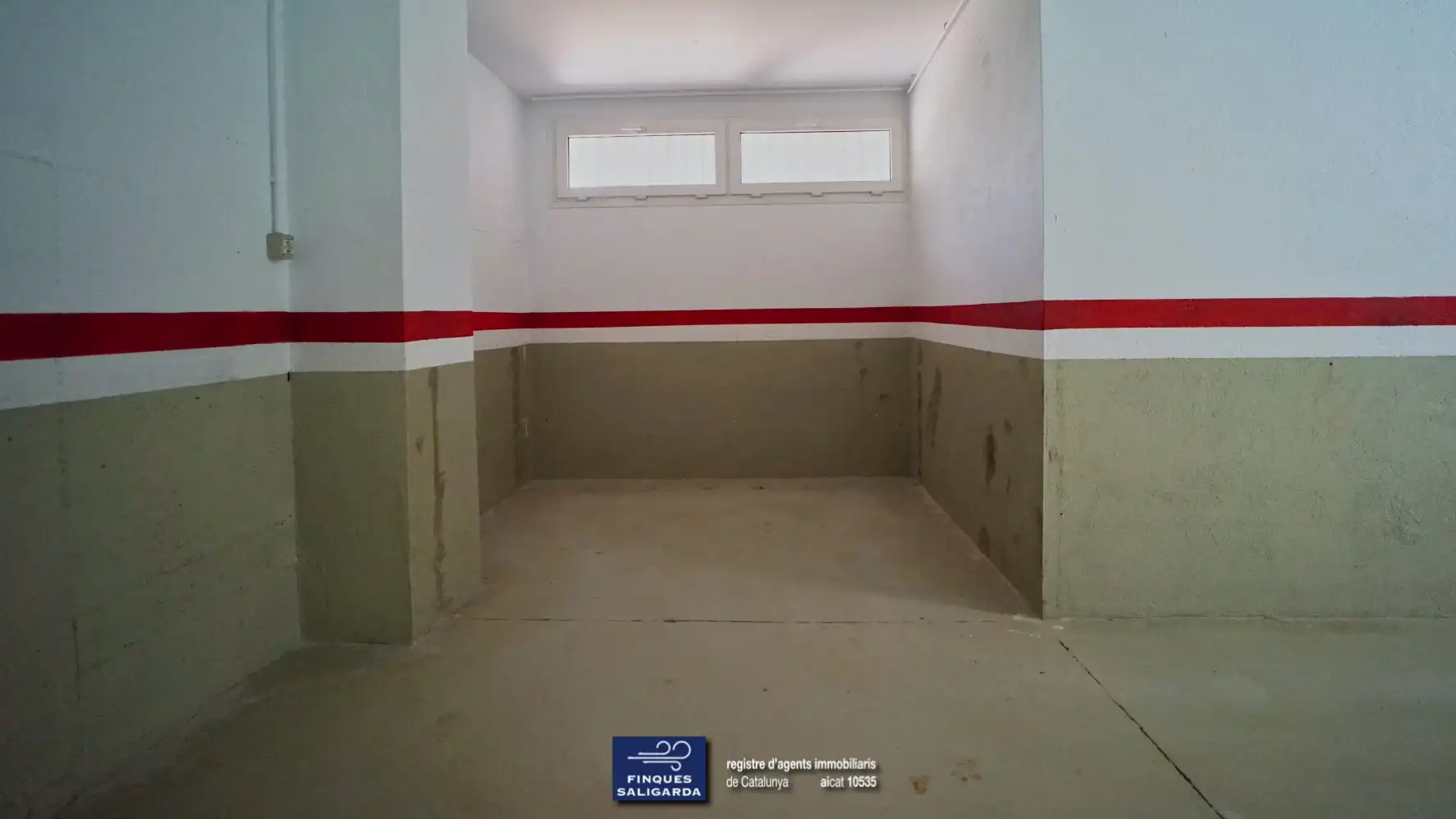 Aparcament de Casa o xalet en venda en La Garriga amb Aire condicionat, Calefacció i Jardí privat