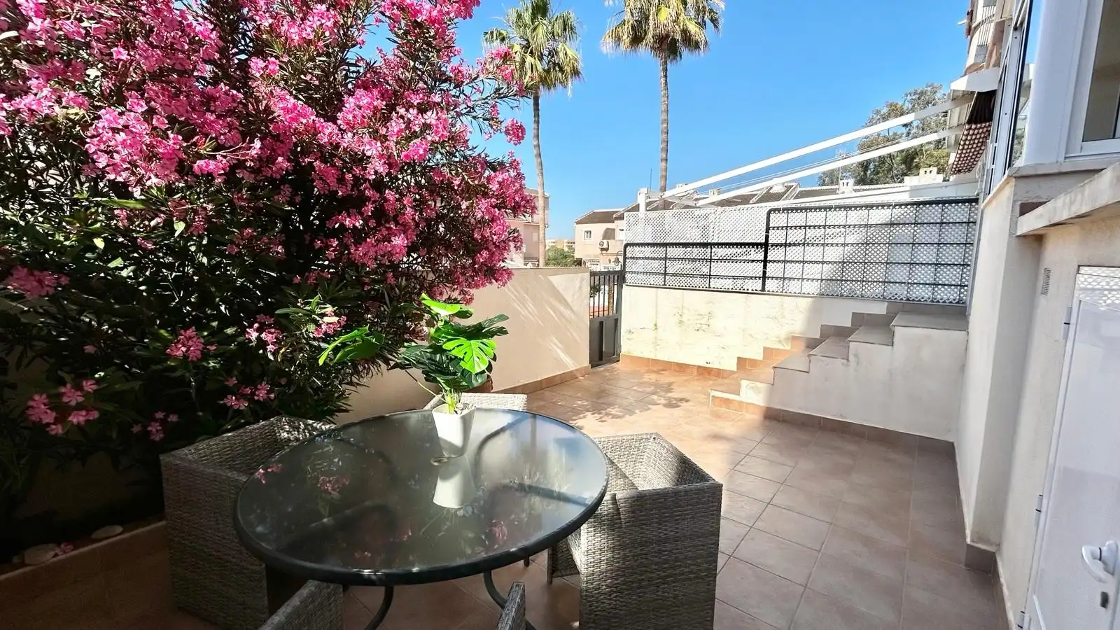 Terraza de Planta baja de alquiler en Pilar de la Horadada con Aire acondicionado, Terraza y Piscina