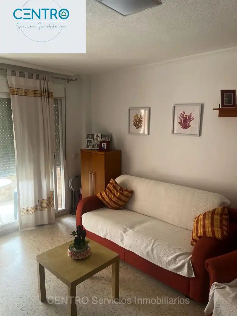 Wohnzimmer von Wohnungen zum Verkauf in Algeciras mit Terrasse, Möbliert und Gemeinschaftspool
