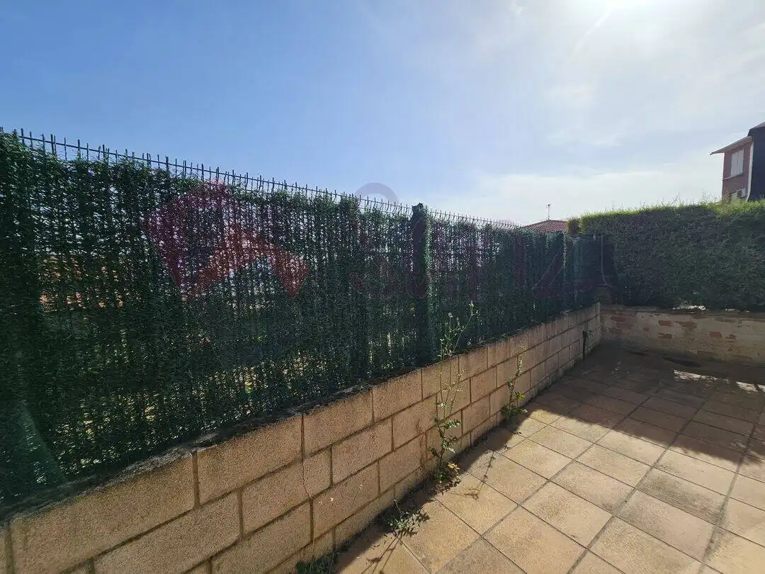 Terrace of Houses for sale in Lapoblación  with Heating, Private garden and Terrace