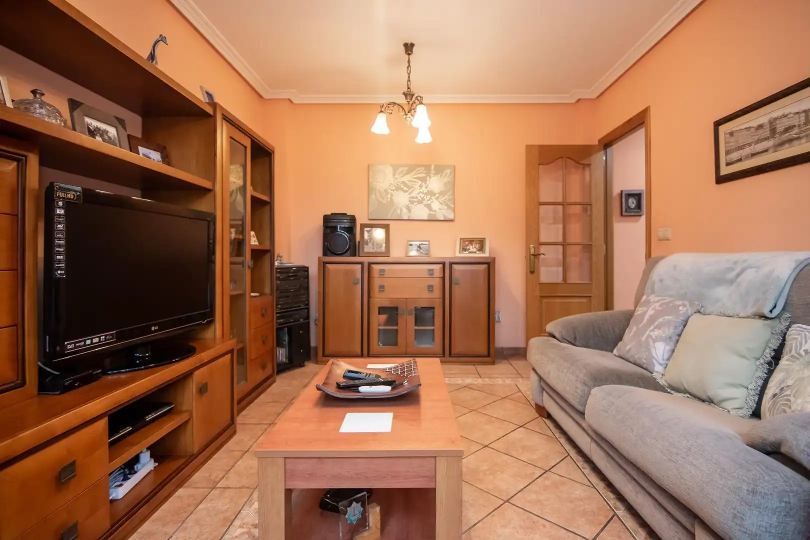 Living room of Houses for sale in A Coruña Capital   with Heating, Private garden and Parquet flooring