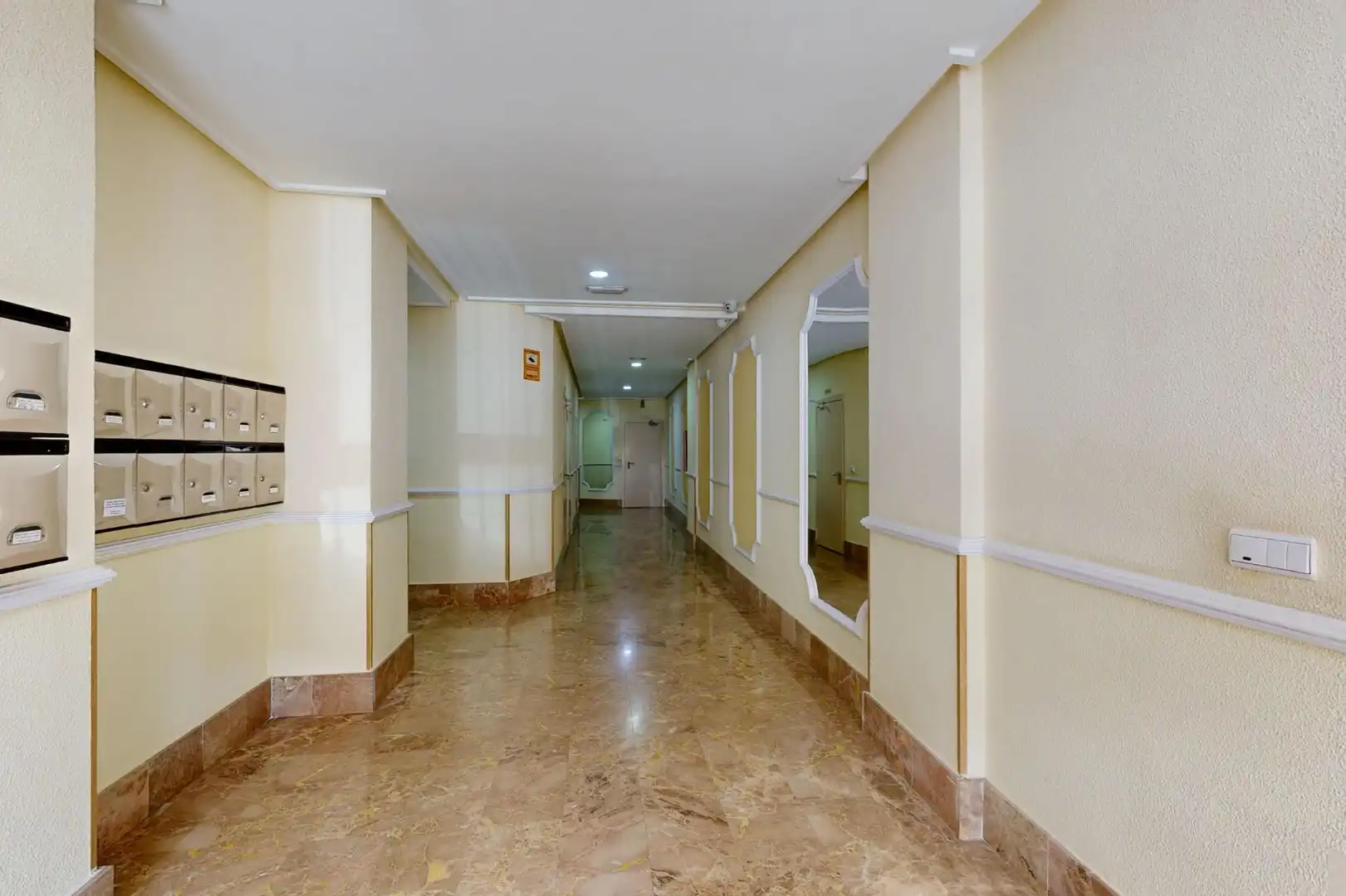 Piso en venta en ANGEL BRUNA, 1, Barrio de Peral - San Félix