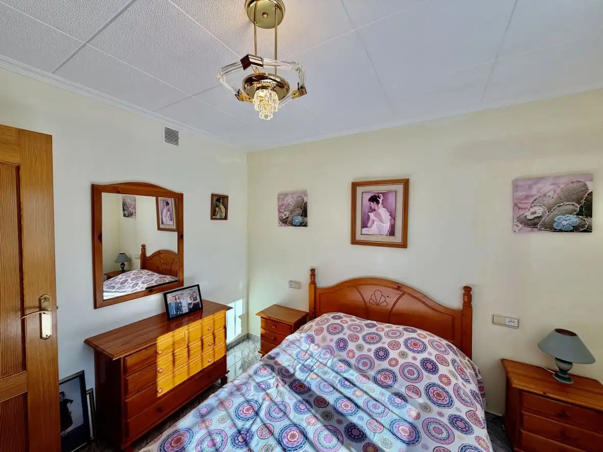 Schlafzimmer von Haus oder Chalet zum Verkauf in Elche / Elx mit Klimaanlage, Terrasse und Schwimmbad