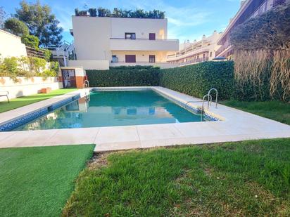 Swimming pool of Flat for sale in Rincón de la Victoria  with Air Conditioner, Terrace and Community pool