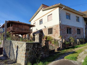 Casa con giardino in vendita a Vibaña - Ardisana - Caldueño