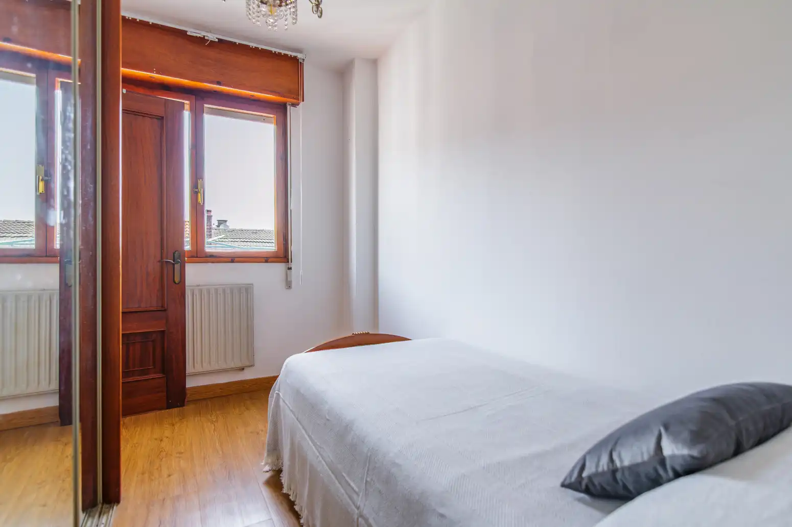 Bedroom of Flat for sale in Oviedo   with Heating, Storage room and Furnished