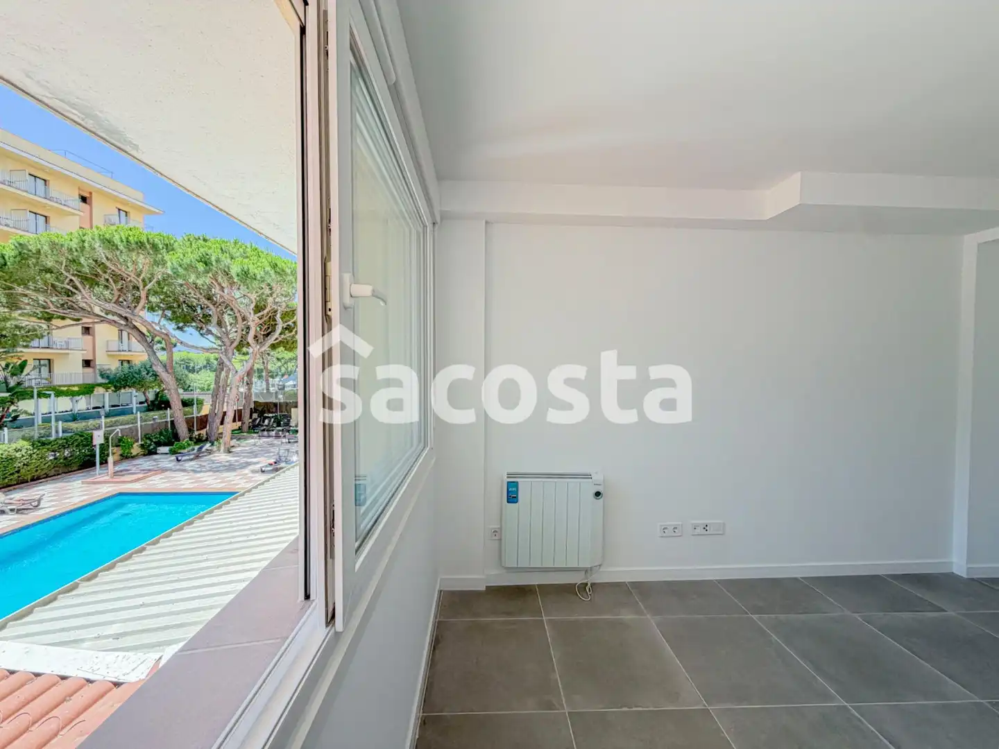 Habitación de Piso en venta en Blanes con Calefacción, Terraza y Balcón