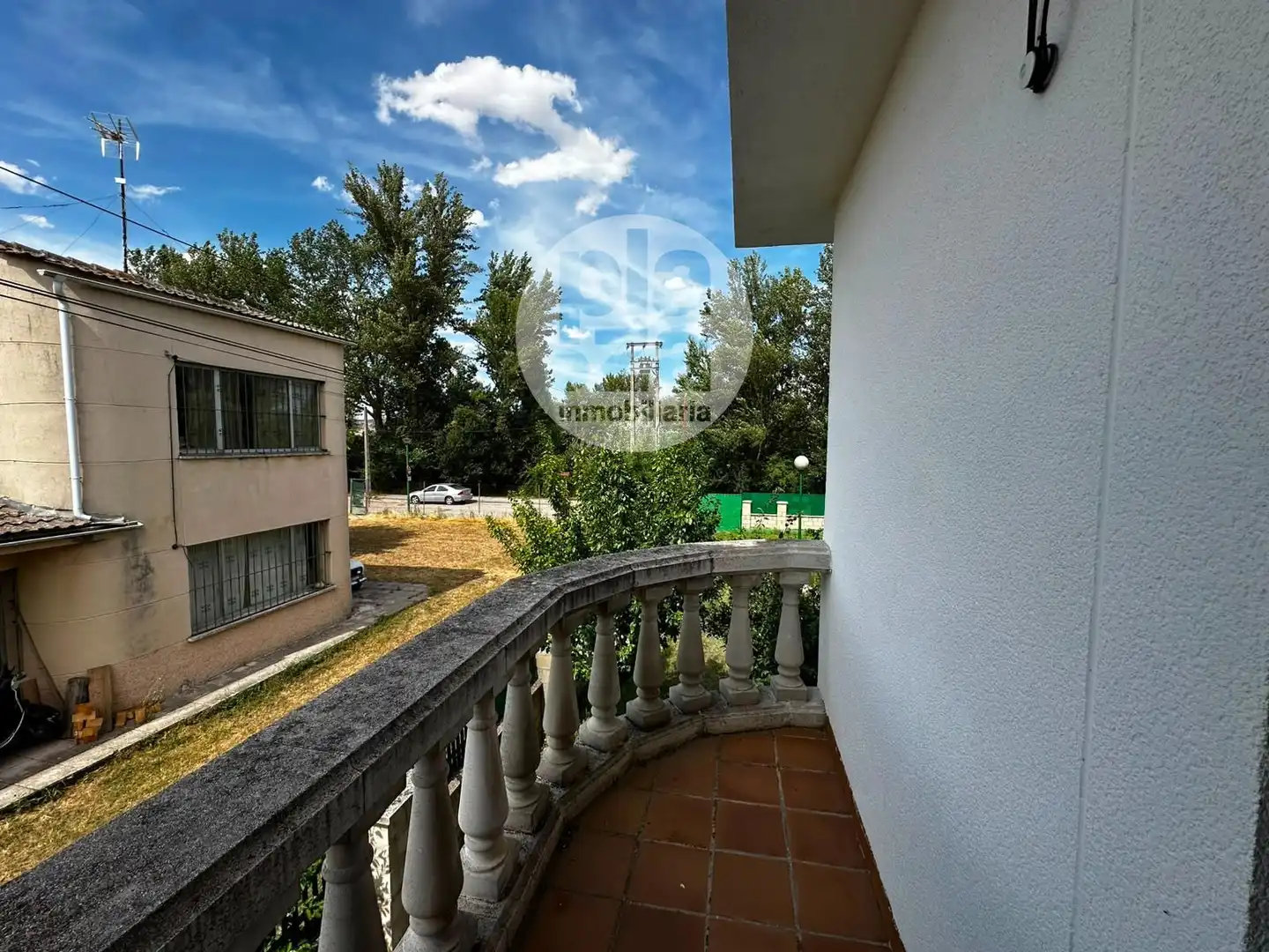 Terrassa de Casa o xalet en venda en Quintanaortuño amb Calefacció, Jardí privat i Terrassa