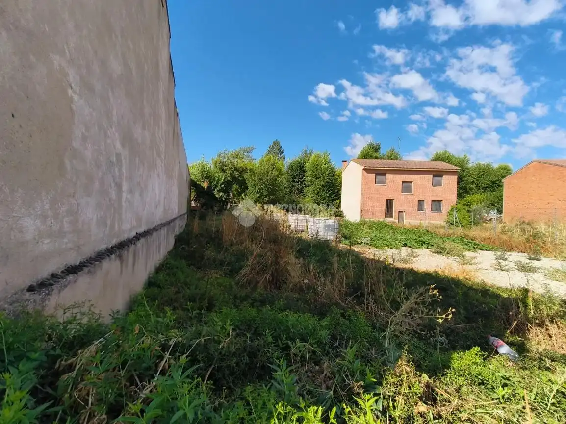 Residencial en venda en Baltanás