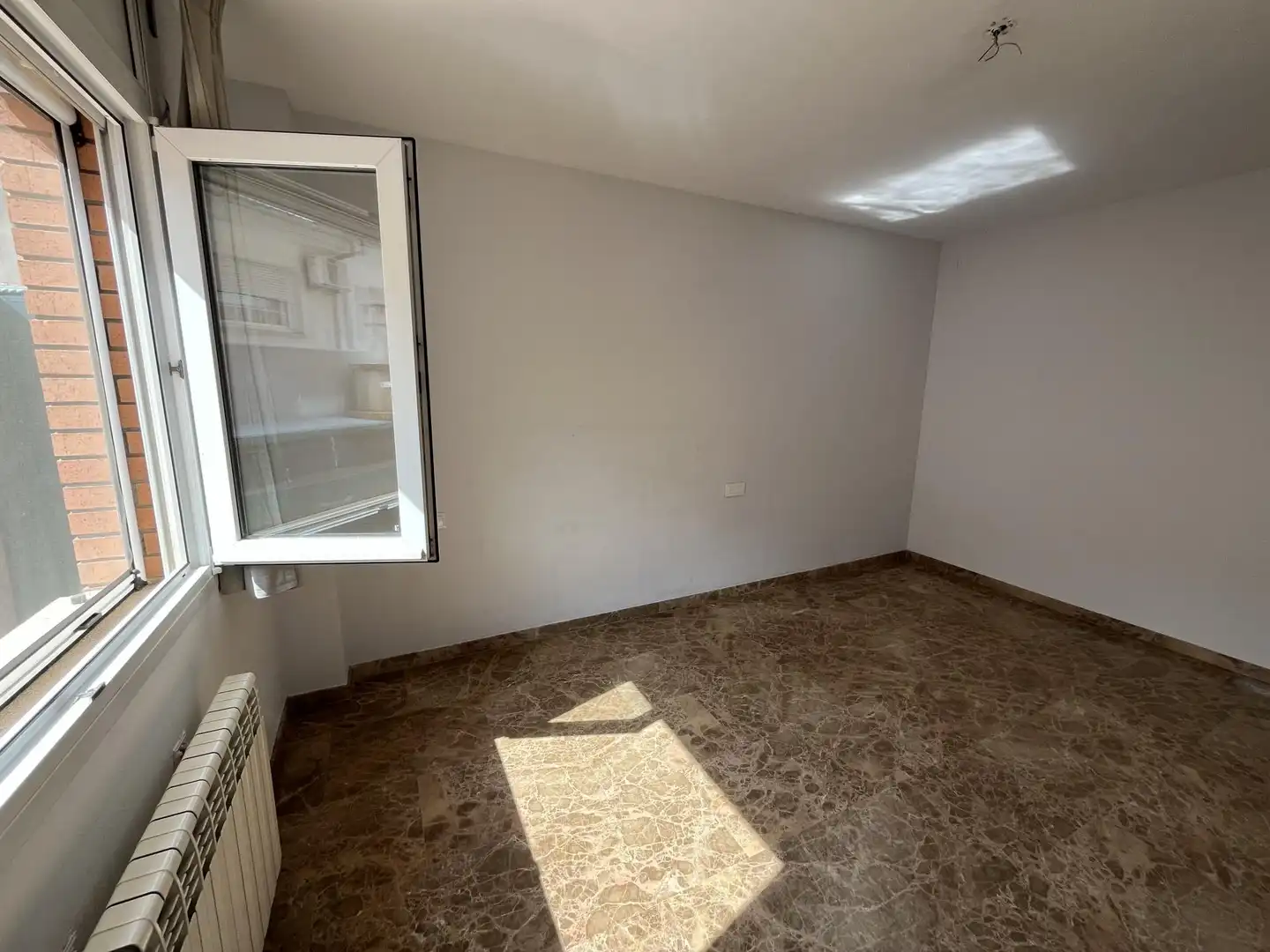 Flat for rent in del Pi, Nucli Urbà