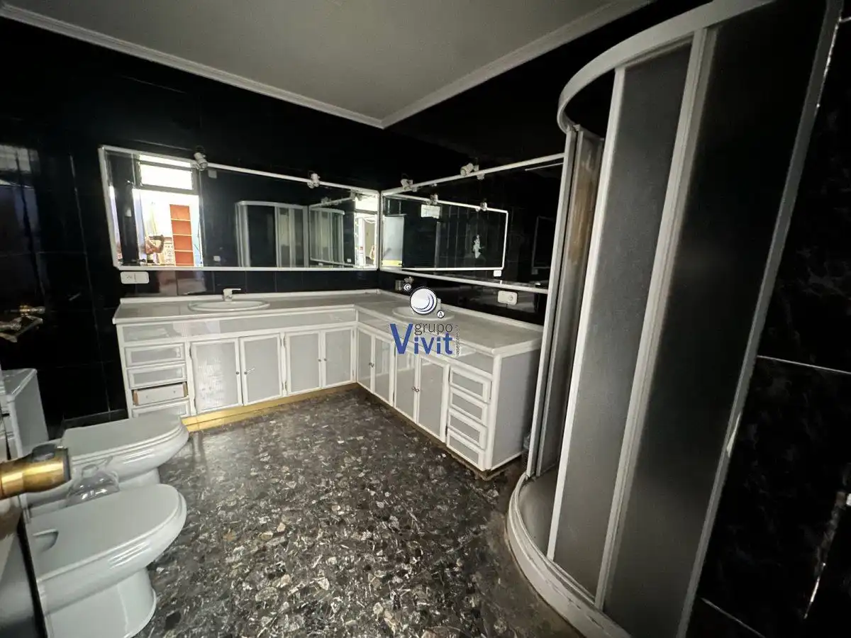 Baño de Casa o chalet en venta en Alcalá de Guadaira con Aire acondicionado, Trastero y Balcón