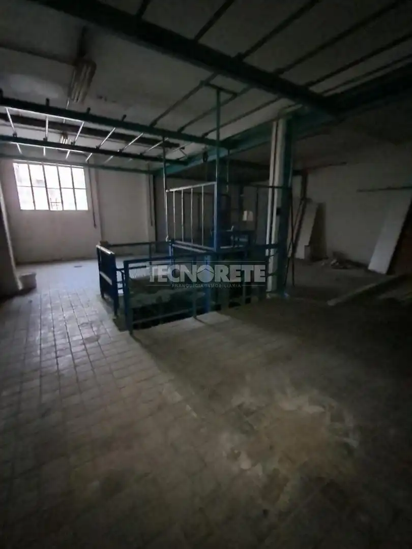 Local comercial en venda a Puente de Vallecas, imagen 5