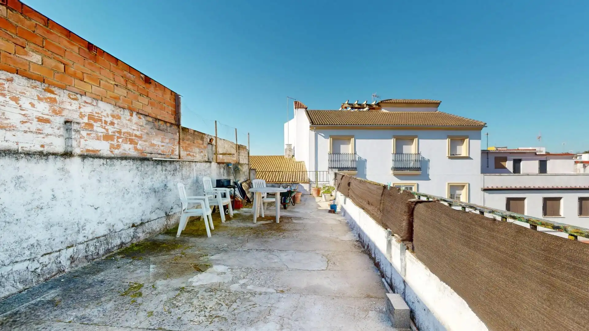 Detached homes for sale in Alcolea