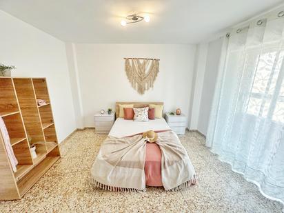 Bedroom of Flat for sale in Elda  with Balcony