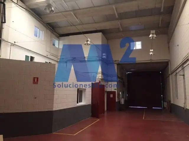 Nau industrial de lloguer a Fuente Nueva