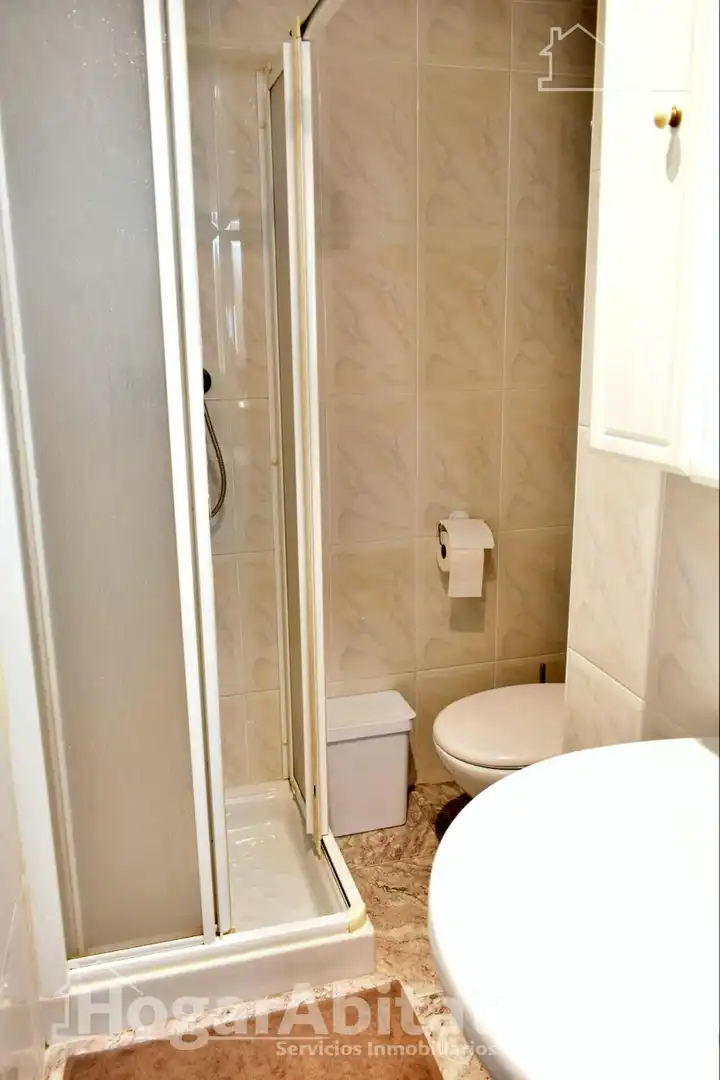 Bathroom of Flat for sale in Sagunto / Sagunt  with Balcony
