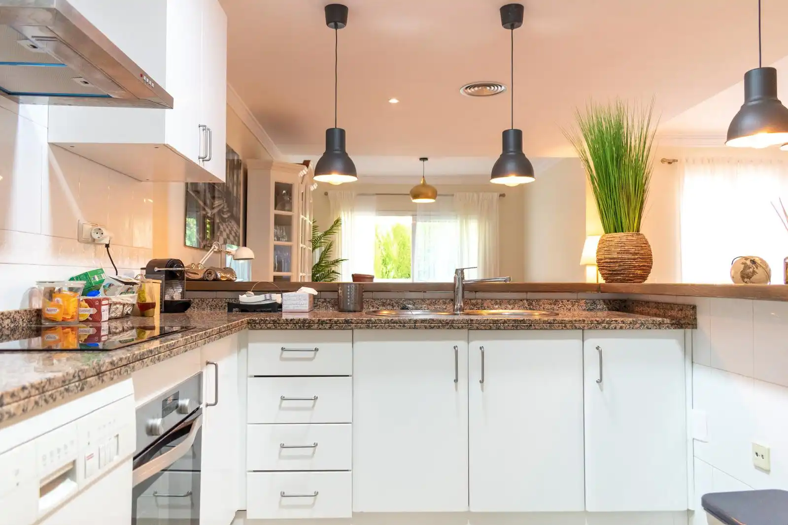 Cocina de Dúplex de alquiler en Marbella con Piscina, Amueblado y Piscina comunitaria