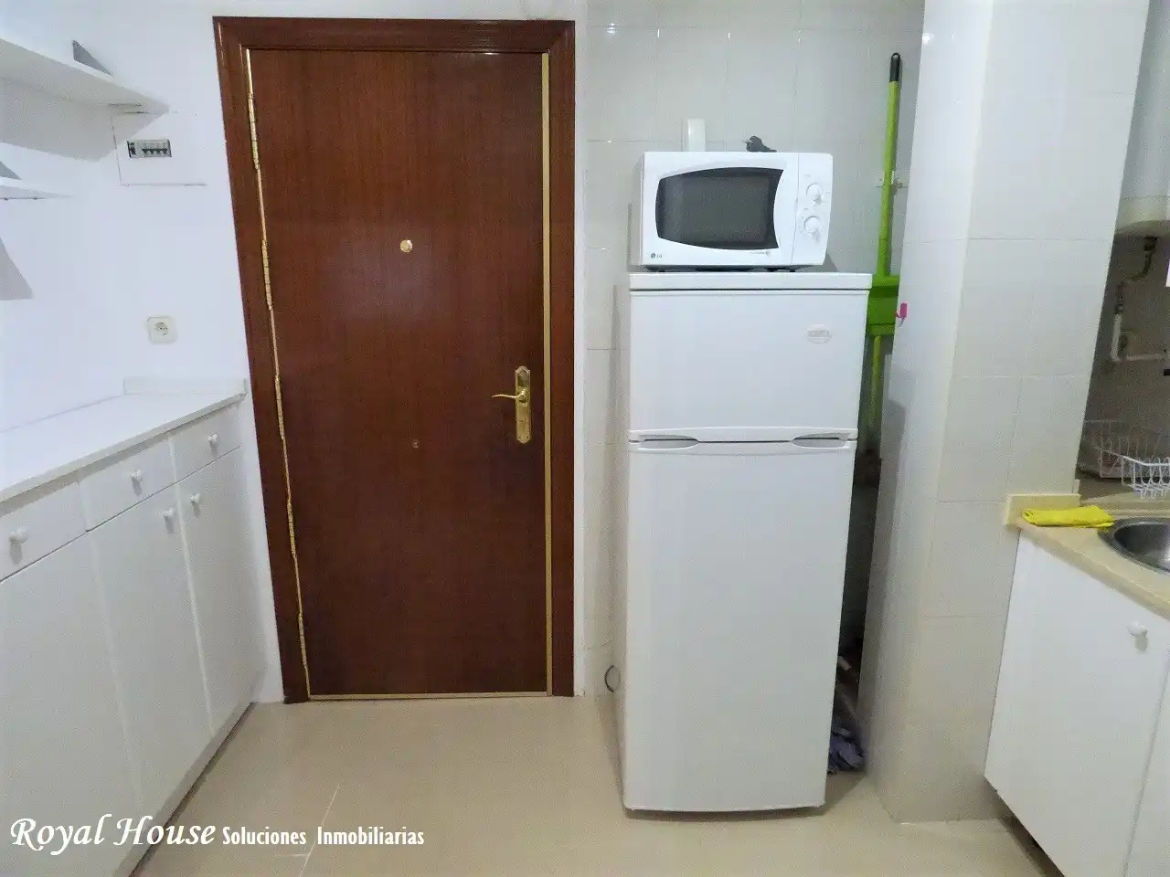 Cocina de Apartamento en venta en Collado Villalba con Calefacción y Piscina comunitaria