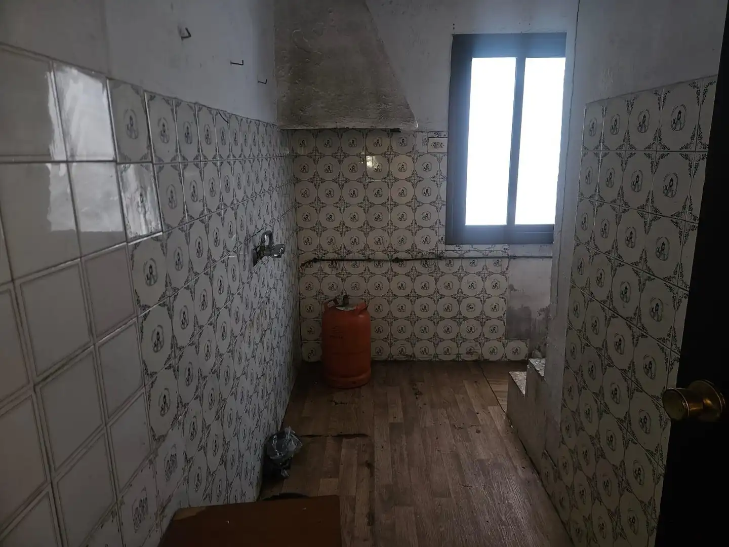 Casa rústica amb terrassa en venda a Alcuéscar, imagen 7