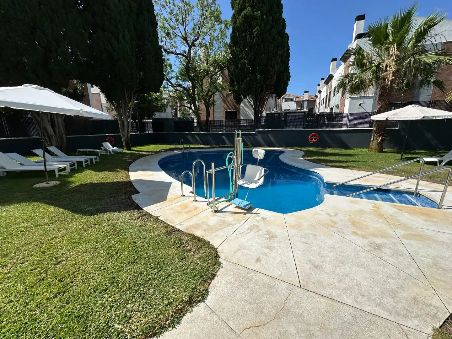 Adossat amb piscina en venda a Ernesto Kusche 1, imagen 36