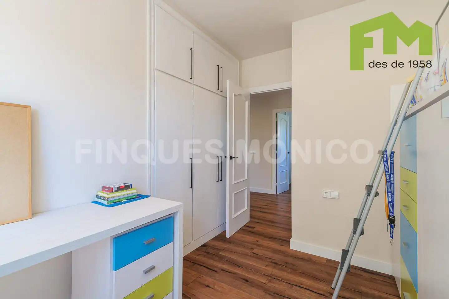 Dormitori de Casa o xalet en venda en Teià amb Aire condicionat, Calefacció i Jardí privat