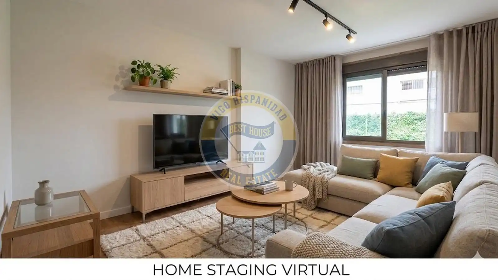 Living room of Flat for sale in Vigo   with Storage room and Balcony