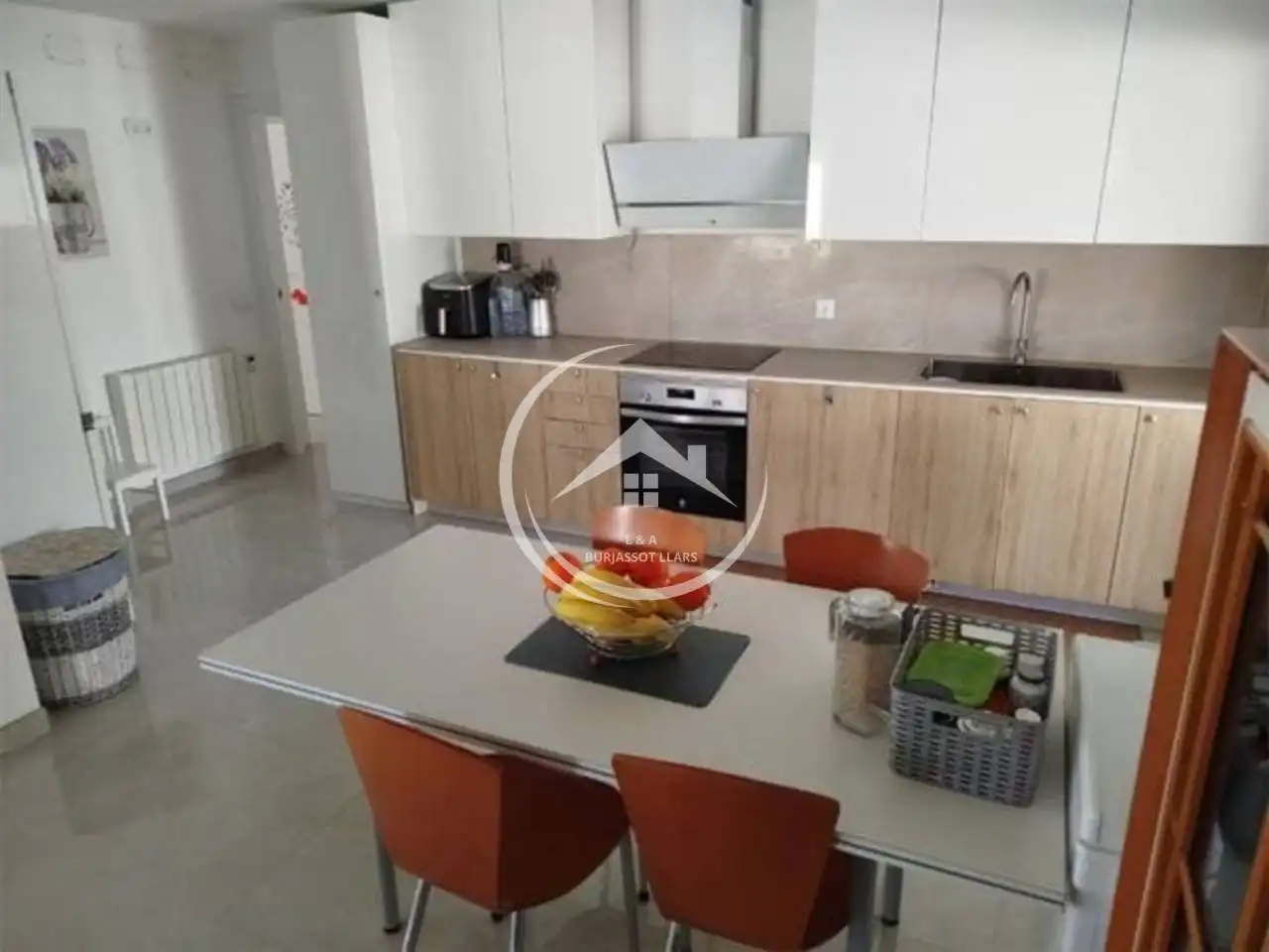 Cuina de Casa o xalet en venda en Riba-roja de Túria amb Aire condicionat, Jardí privat i Terrassa