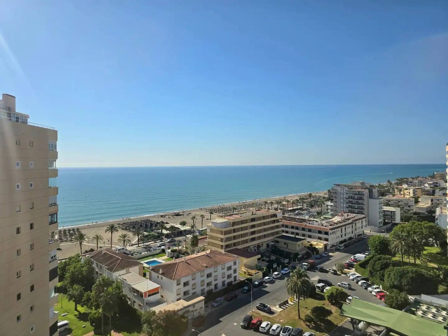 Außenansicht von Wohnung zur Miete in Torremolinos mit Klimaanlage, Heizung und Privatgarten