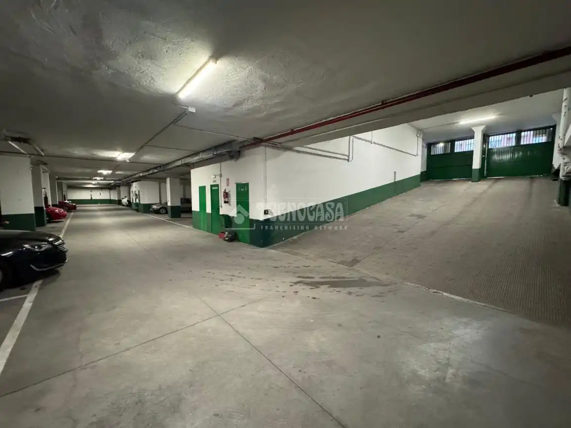 Parking de Garaje de alquiler en Valladolid