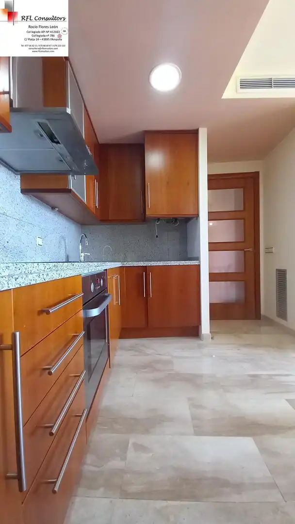 Cocina de Apartamento en venta en L'Ampolla con Terraza, Amueblado y Piscina comunitaria