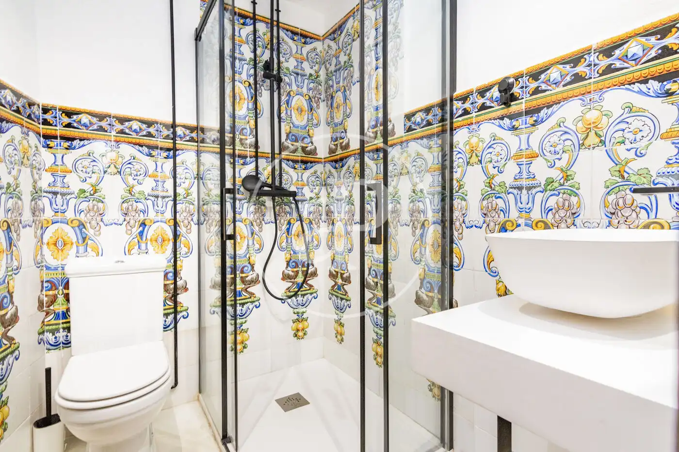 Bathroom of Flat for sale in Madrid  with Heating and Furnished