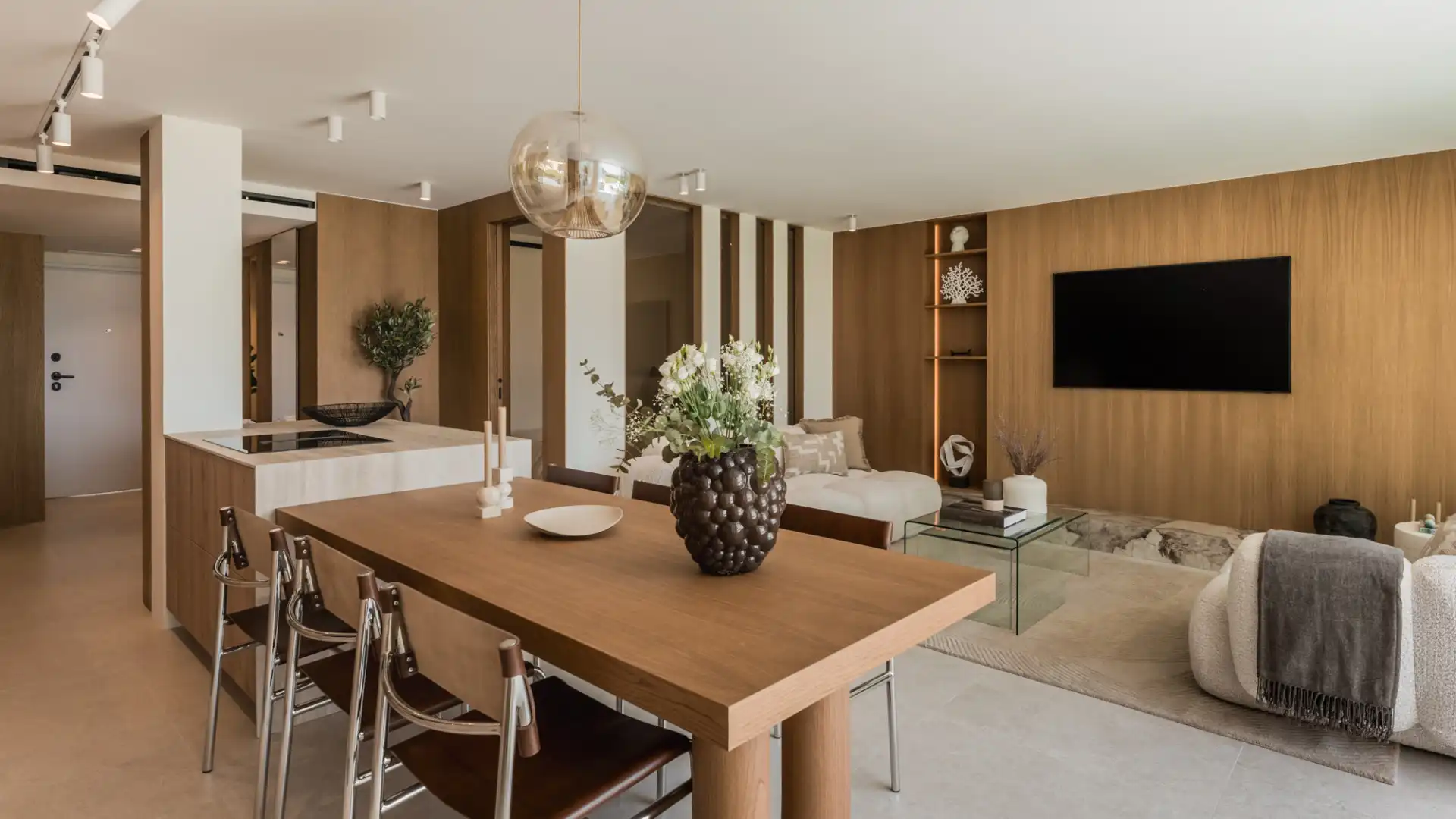 Living room of Ground floor for sale in Nueva Andalucía
