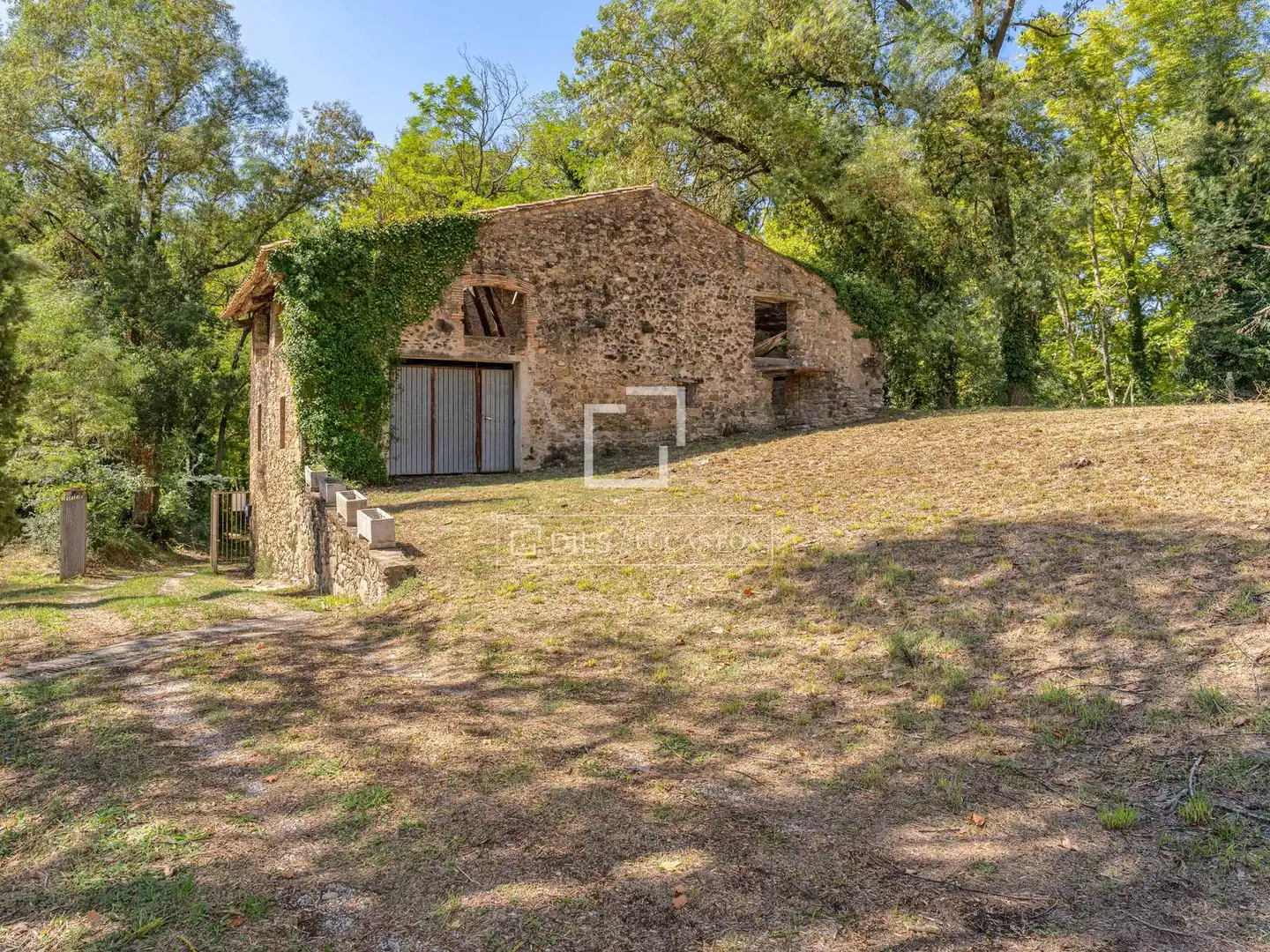 Casa rústica amb terrassa en venda a Banyoles, imagen 41