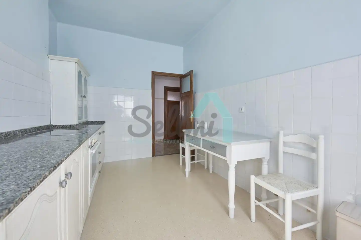 Kitchen of Flat for rent in Gijón   with Furnished